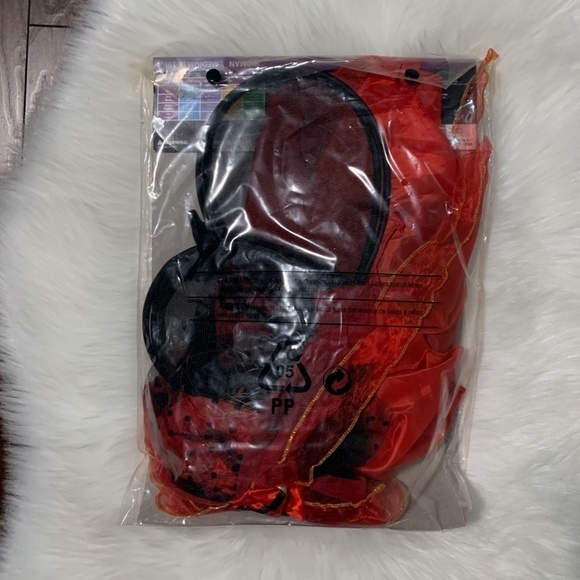 Midnight Vampire Women's Halloween Costume - Picture 2 of 2